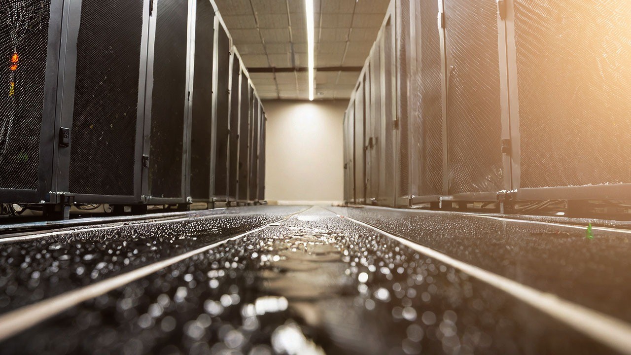 The True Cost of Overlooking Liquid Leak Detection in the Data Center